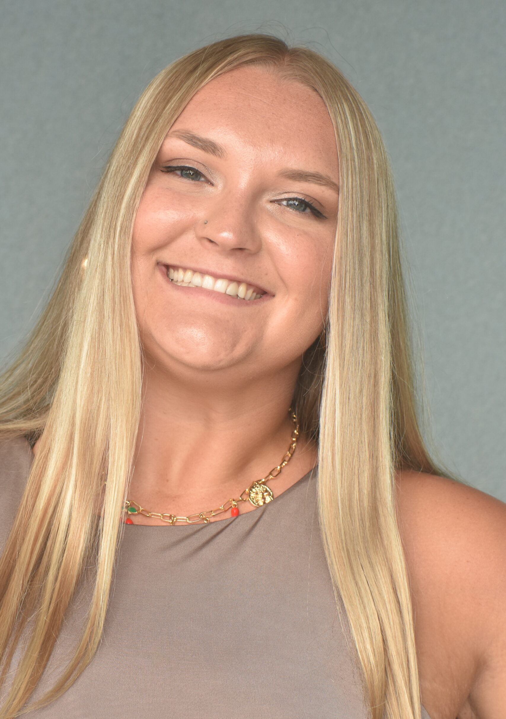Morgan – Receptionist_Treatment Coordinator